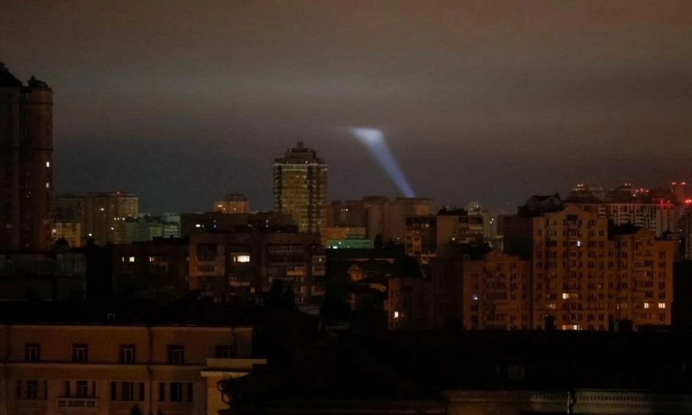 Ευρεία ουκρανική επίθεση με drones στη Μόσχα και άλλες περιφέρειες της Ρωσίας